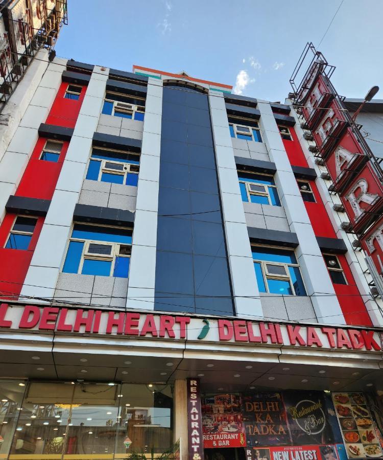 Capital O 6408 Hotel Delhi Heart New Delhi Eksteriør billede