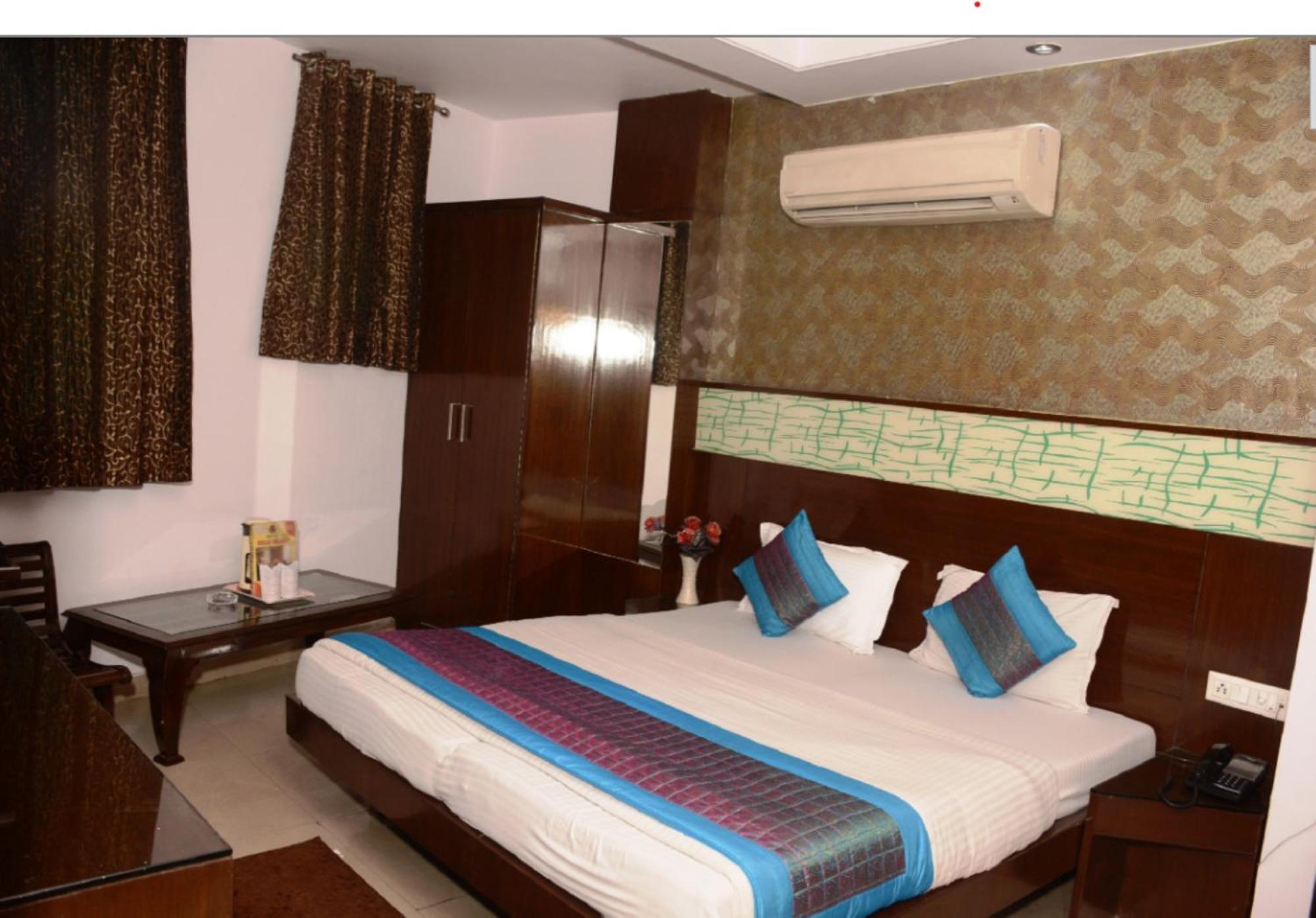 Capital O 6408 Hotel Delhi Heart New Delhi Eksteriør billede