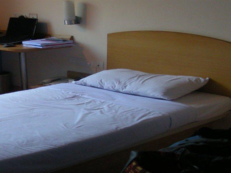 Capital O 6408 Hotel Delhi Heart New Delhi Eksteriør billede