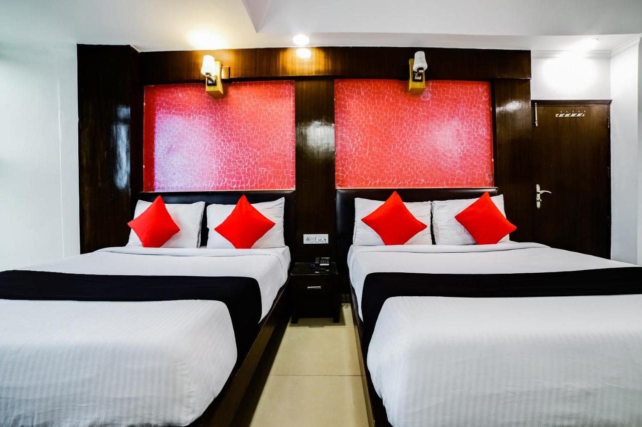 Capital O 6408 Hotel Delhi Heart New Delhi Eksteriør billede