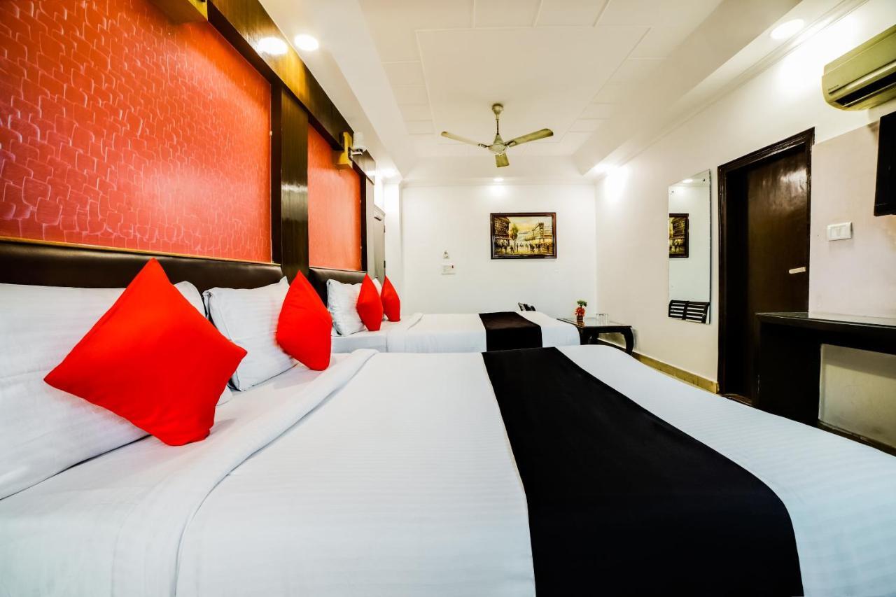 Capital O 6408 Hotel Delhi Heart New Delhi Eksteriør billede